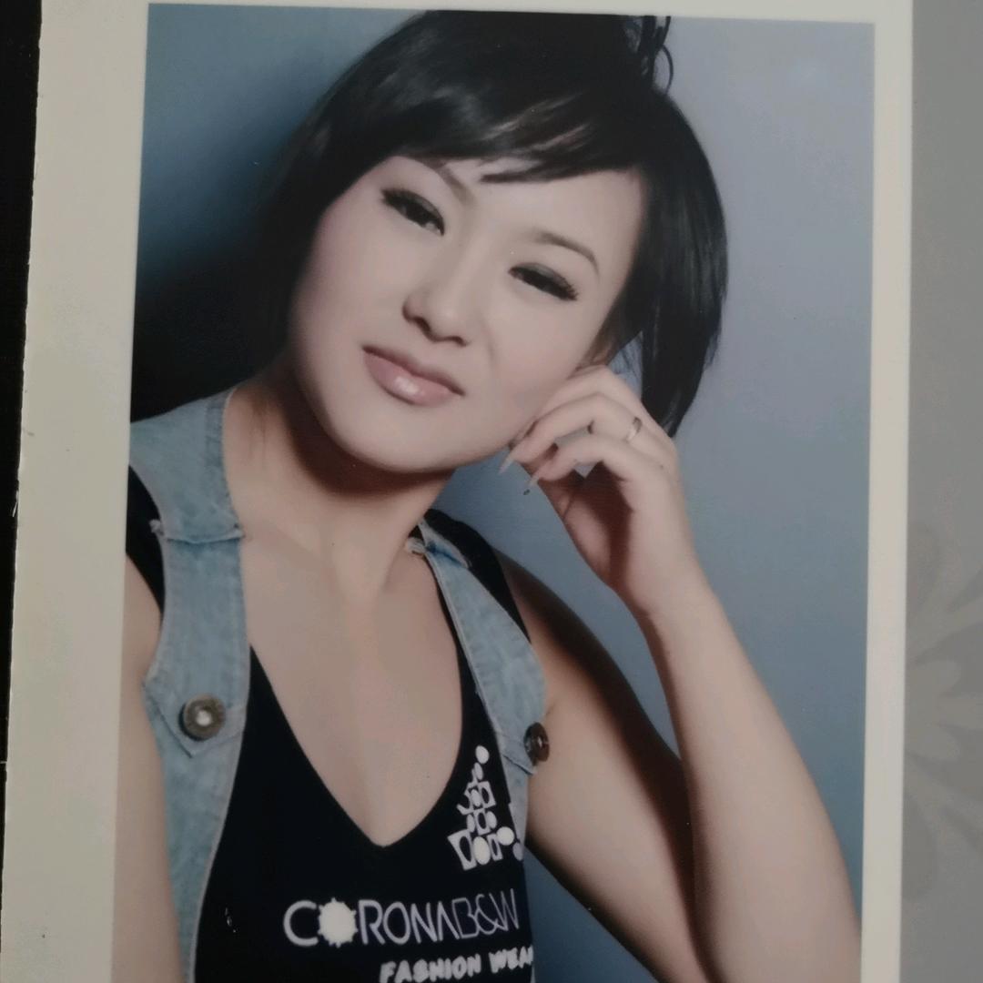 于˚*̥(∗生*⁰͈爱꒨⁰͈自己)*̥哇