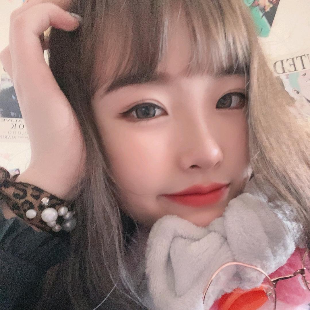 （河北网红小白狮哭灵:)全国各地接单！