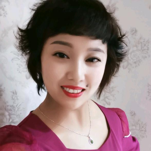 城关镇水木年华服装店