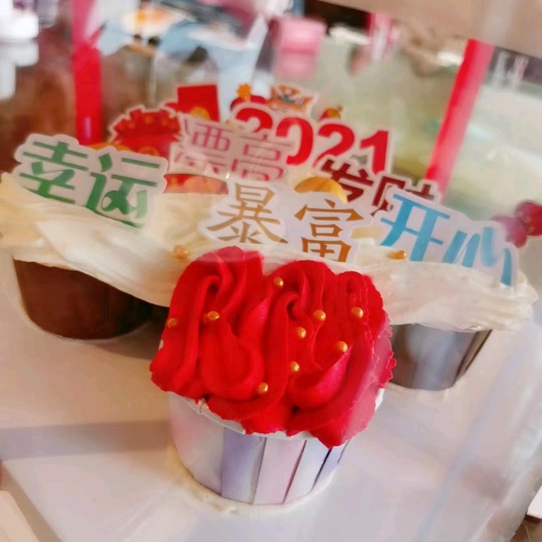萍水相逢