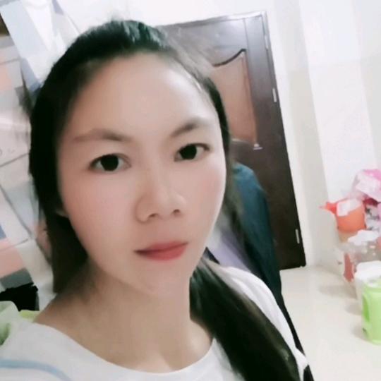云南小妹为了生活不怕苦不怕累
