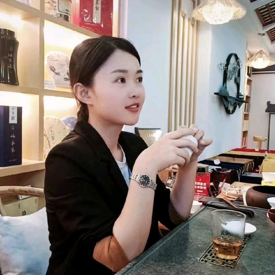 高雨馨在厦门开店