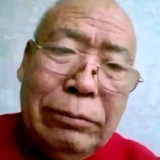 隔壁王大爷（有低保）