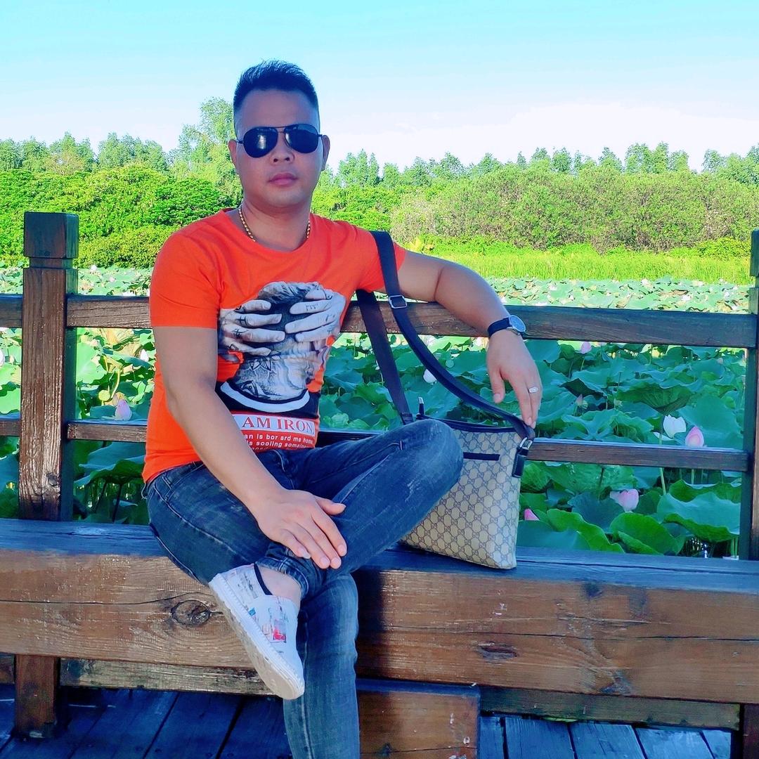 广东阳江市金雄名车汇🚘鹏少