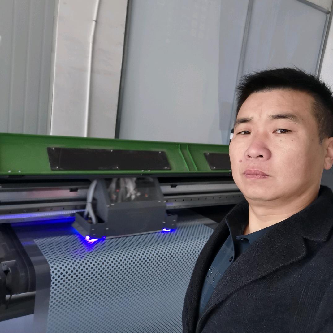 广告达人  大刘