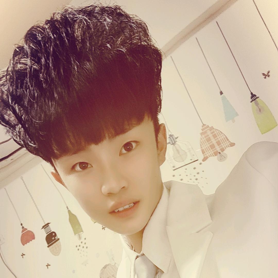 霸占你夜晚的小男人