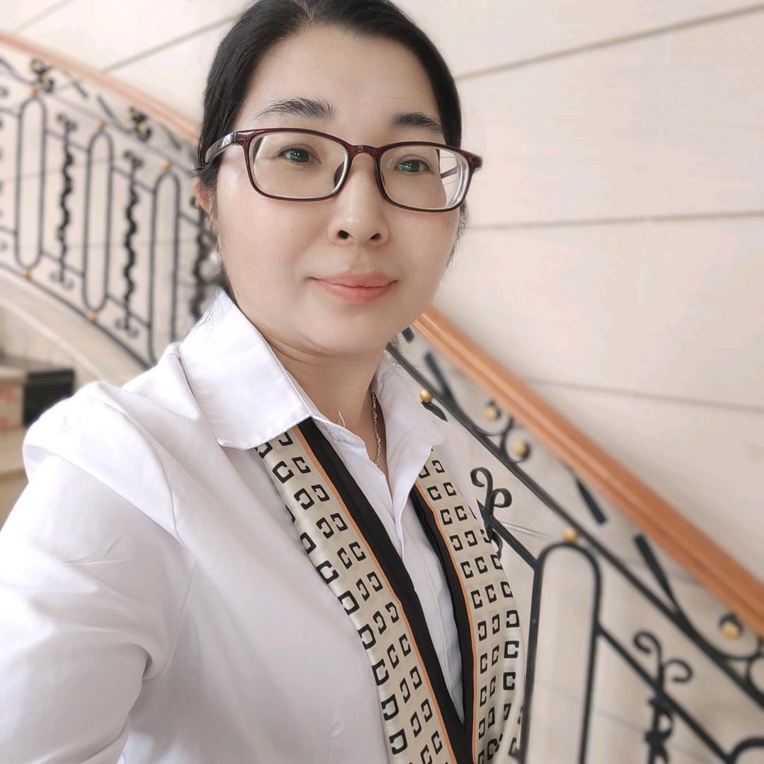 莞莞华钕(勿连赞)