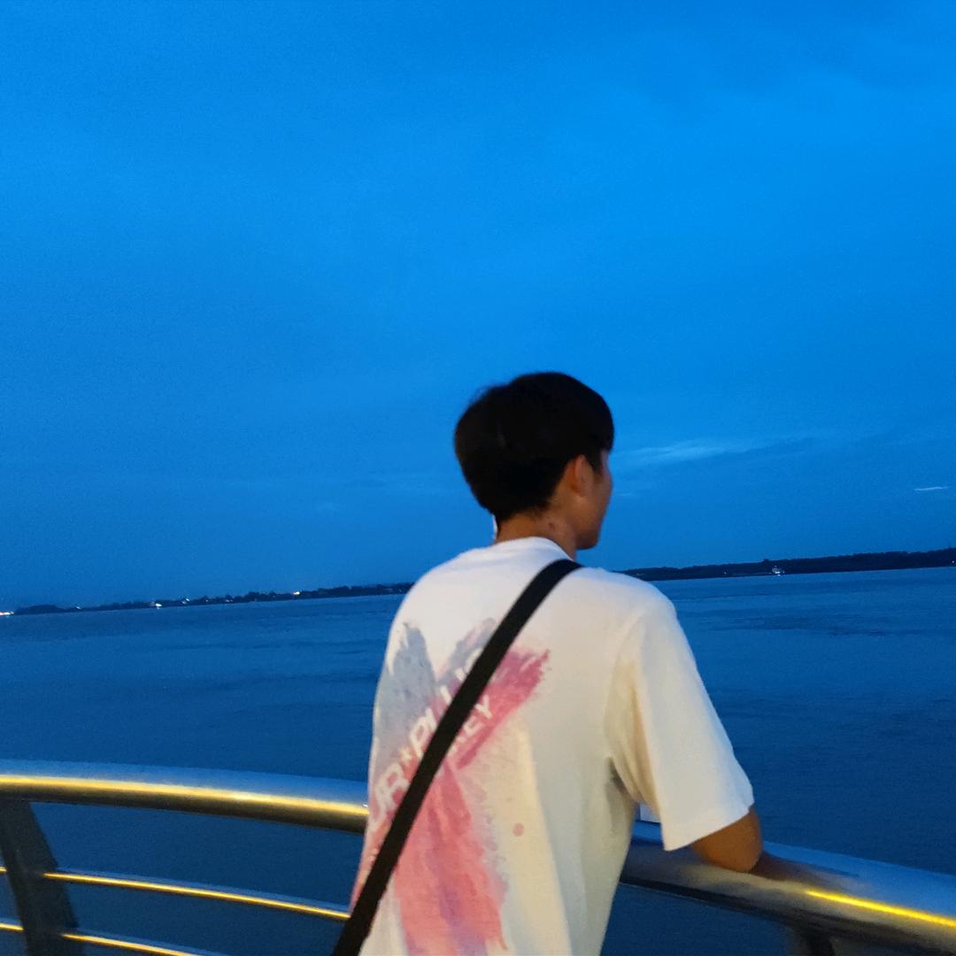 月亮