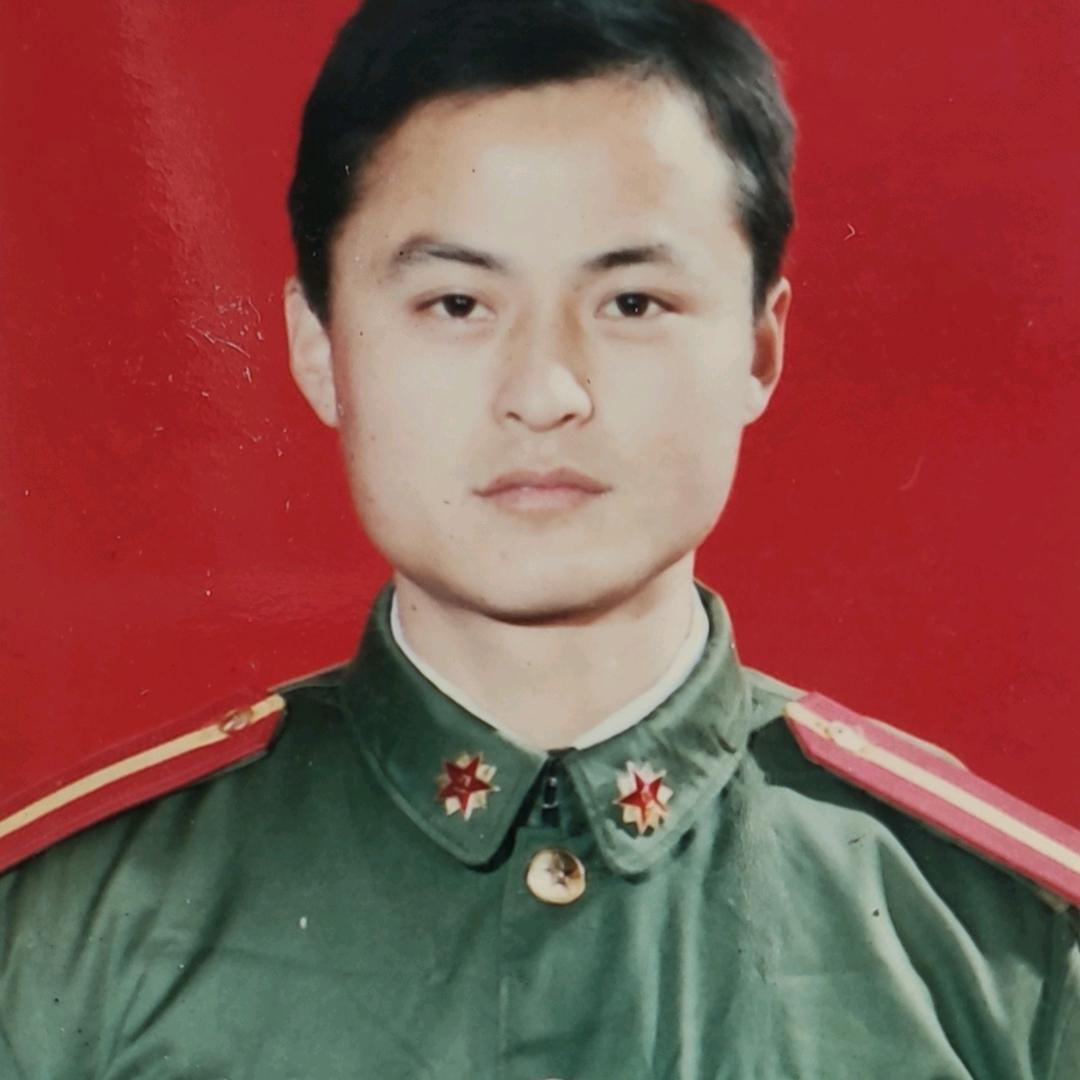 季汉斌