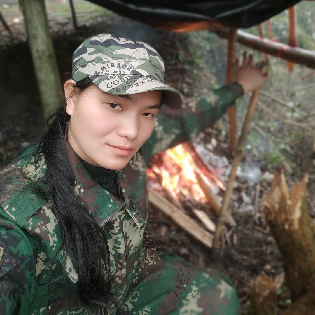 朴实农村姐