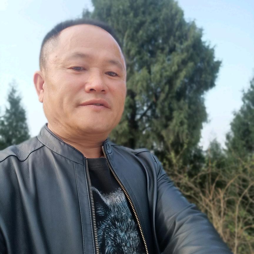 潘兴志