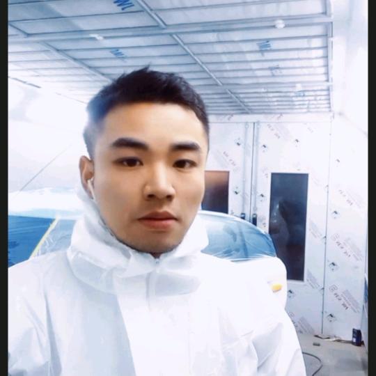 钣喷全能选手王师傅