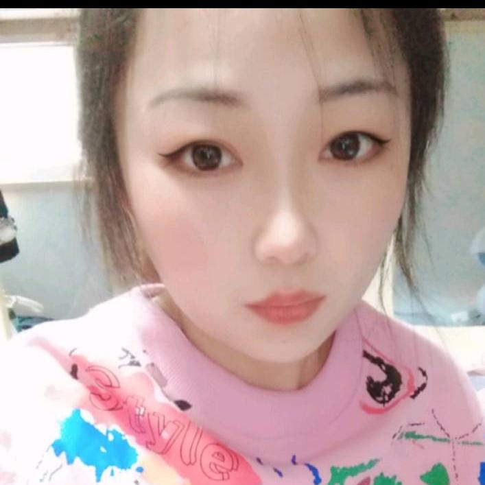 @小菲菲😜