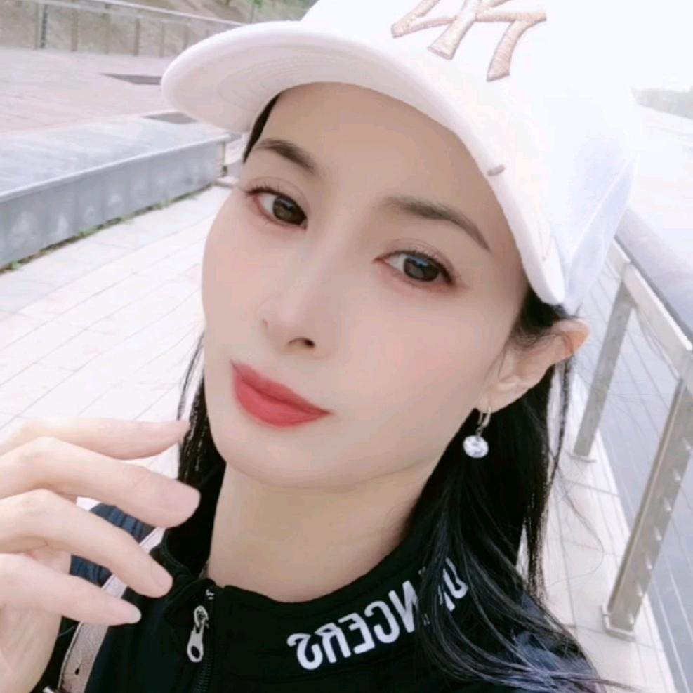 我是馨姐呀