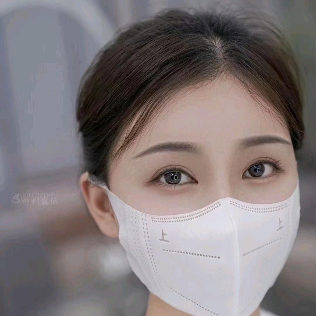 灵心美甲美睫官方号