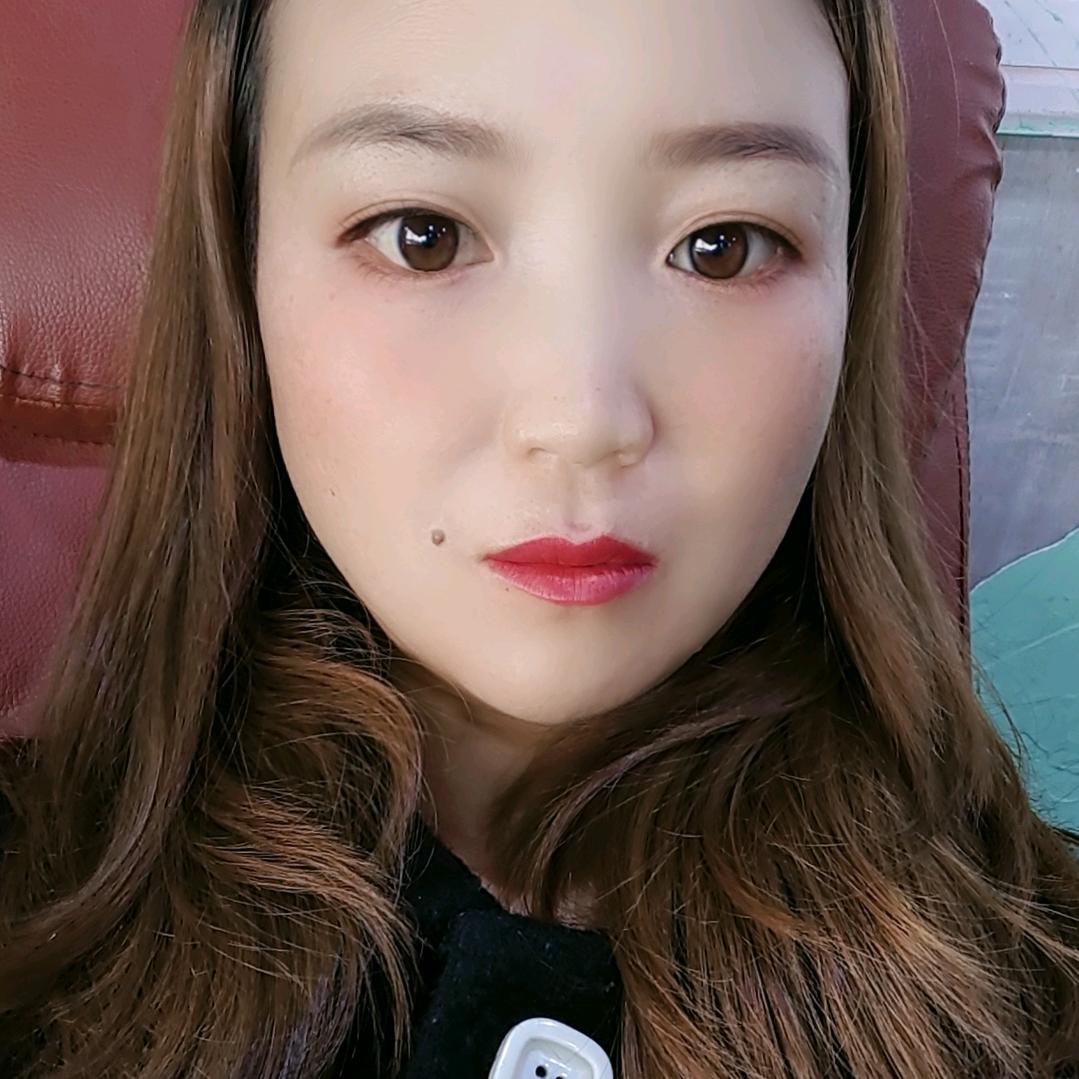 秦鸿泓