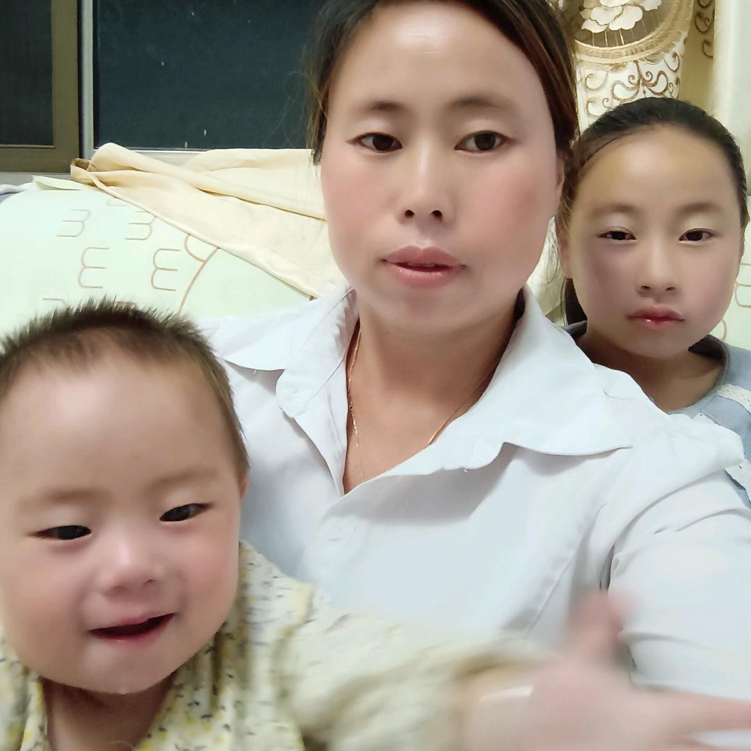 小春艳