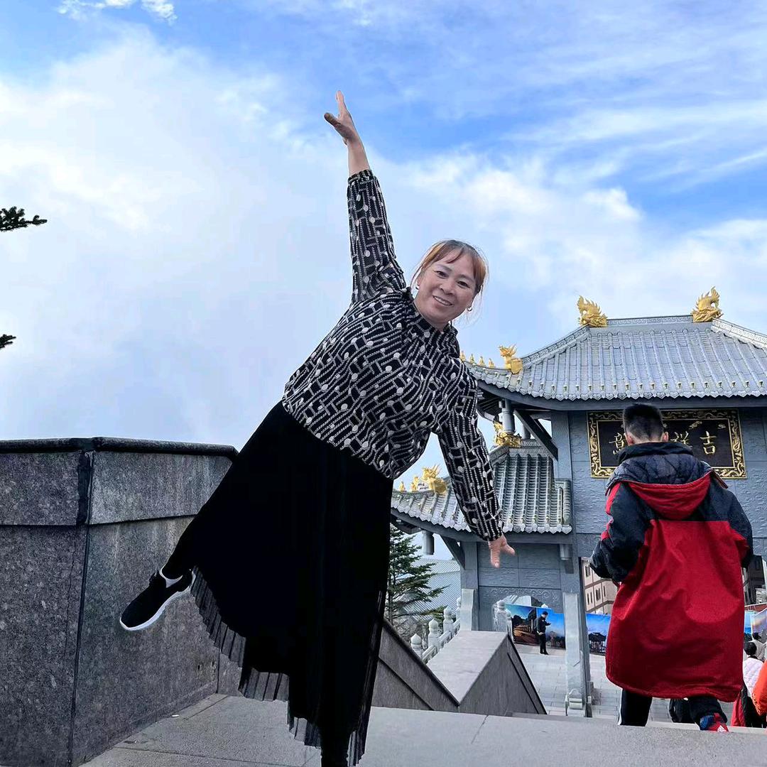 姐妹们要快乐呀