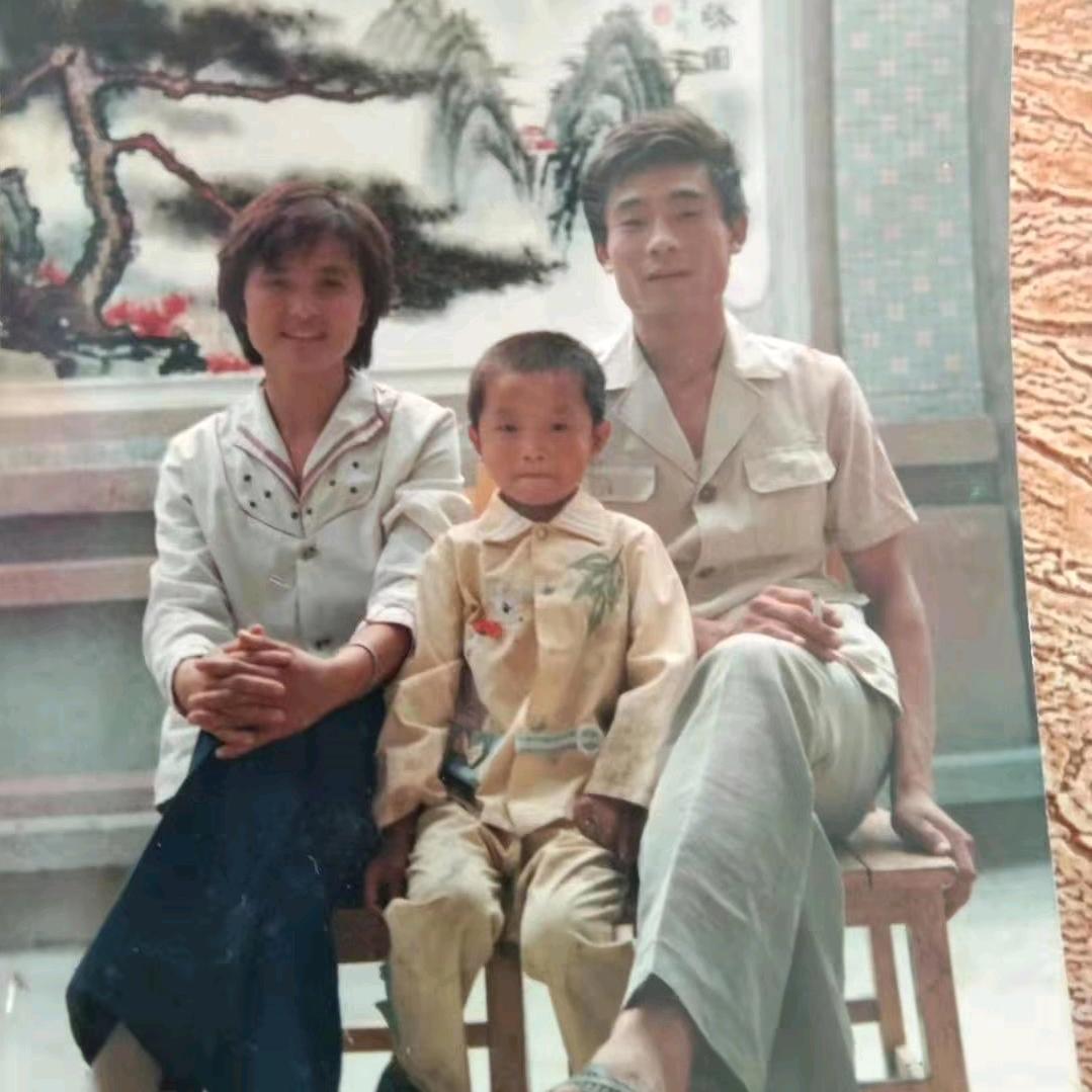 順其自然〈山东泰安角峪镇）