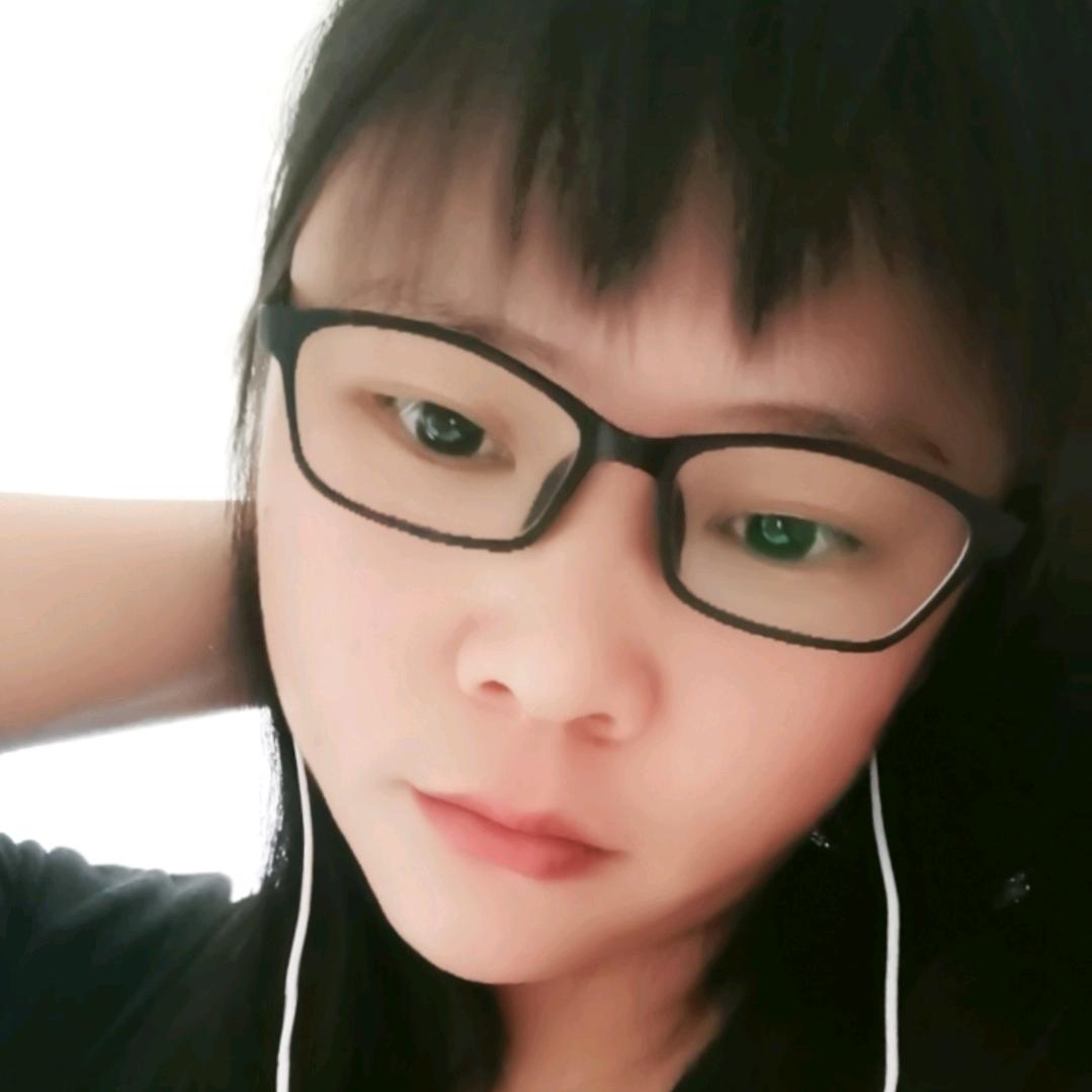 玲玲在路上