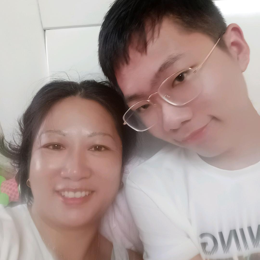 心静如水，笑看红尘