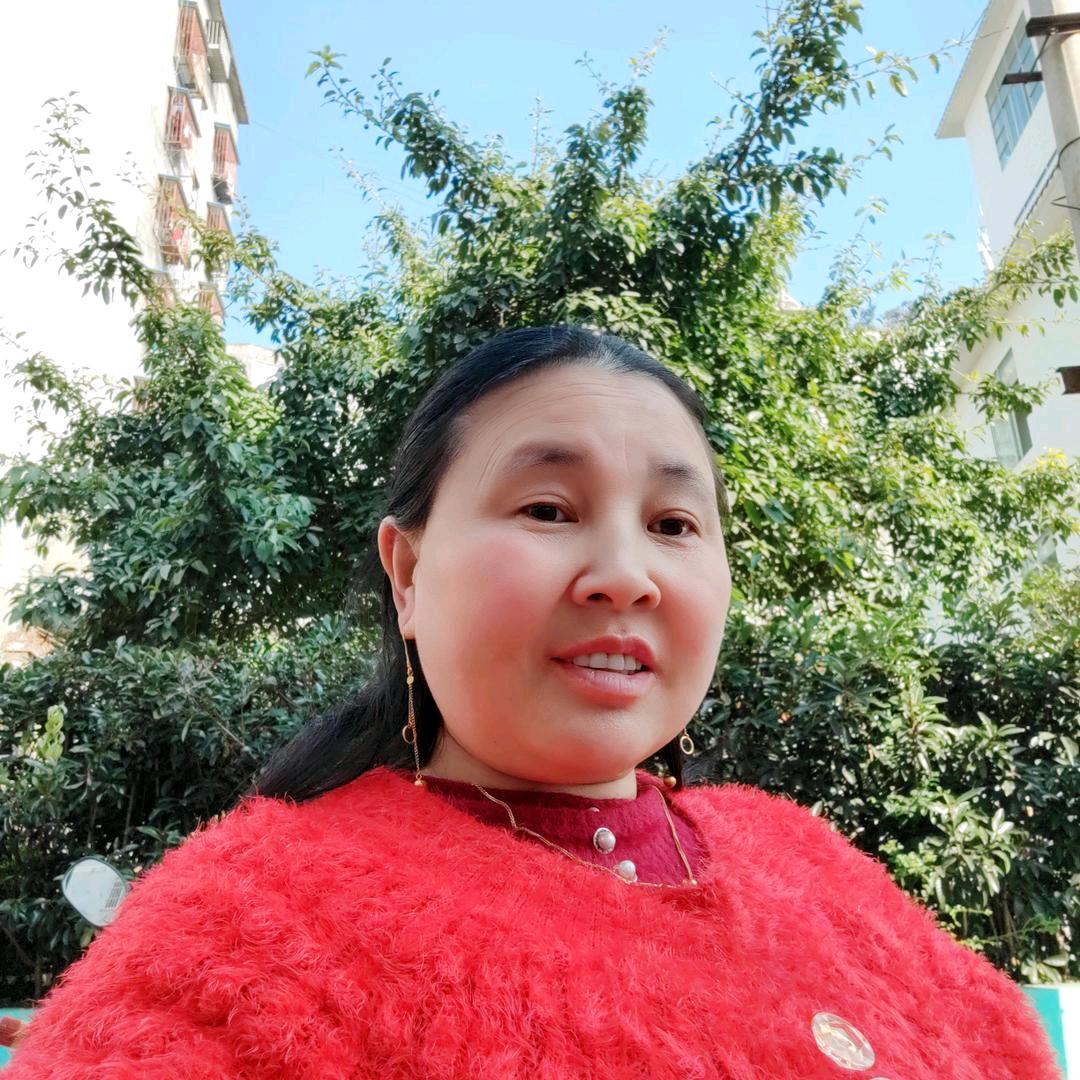 丁丁姐的小号(晚上6.5分开播)橱窗有好
