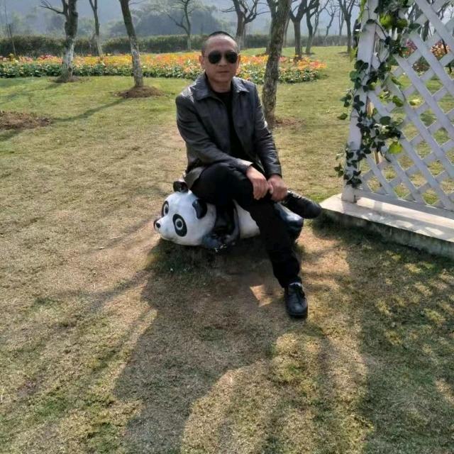 彭厨子,乡村一条龙服务队