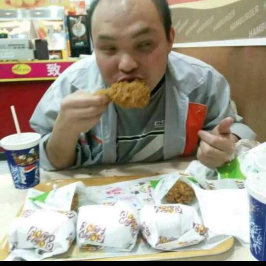 穷小子和富婆的故事