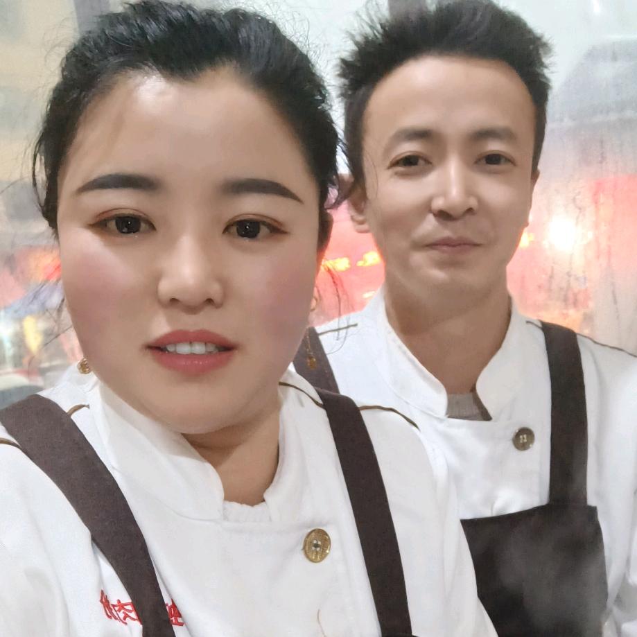 金鼎山开虾子羊肉粉的小秦