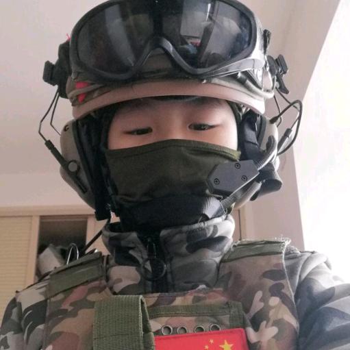 烂枪博艺              🕷