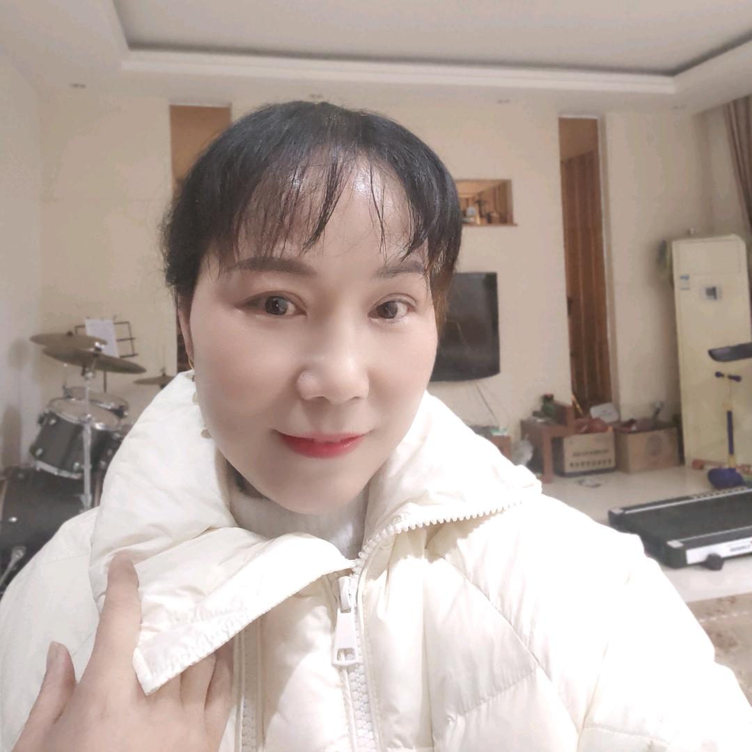王篷布早9点半周一至周五