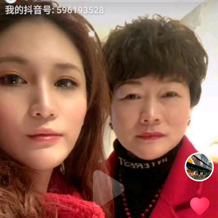 柬埔寨王文文妈妈