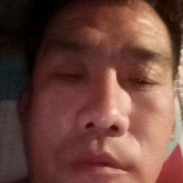 路孝伟