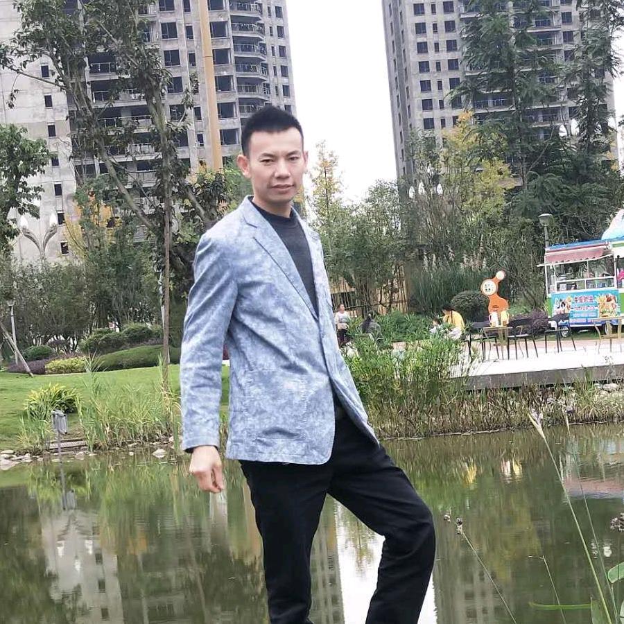 80后的大叔@专业装修