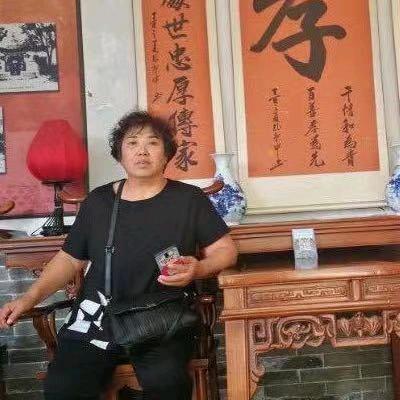 梁大姐