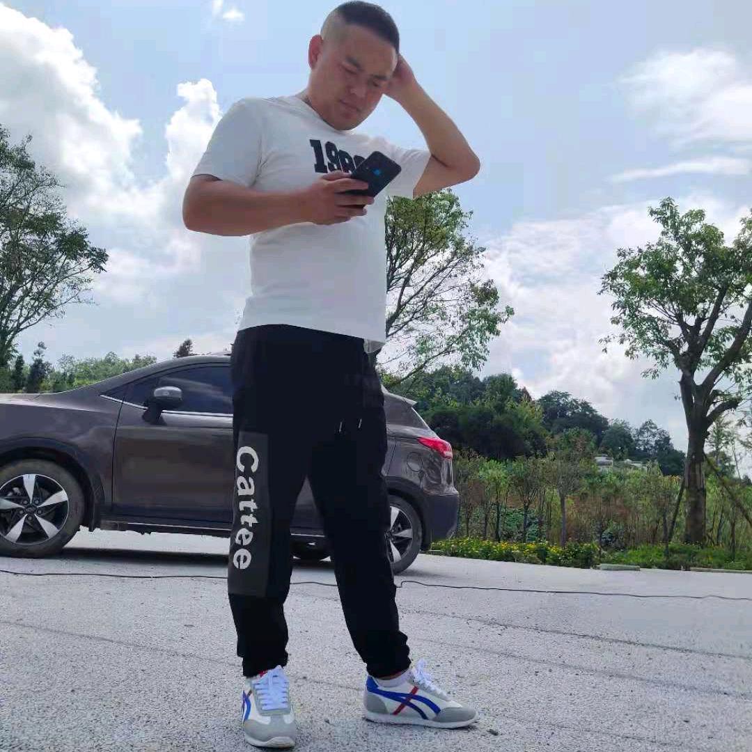 兰德,,Ծ^Ծ,,酷路泽