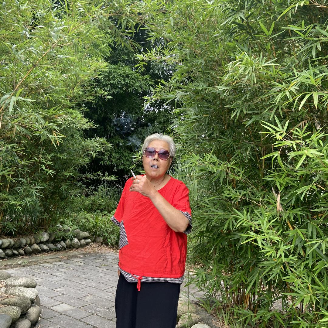 红尘有我朱世琼84岁