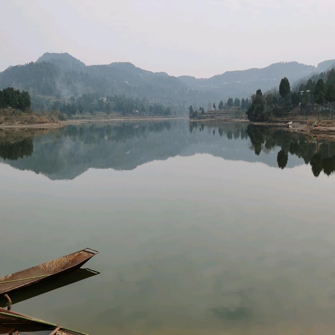 海中潮水