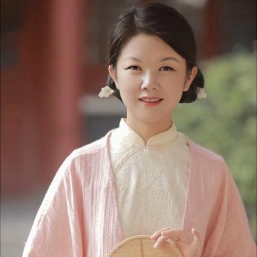 金姿服装纸样