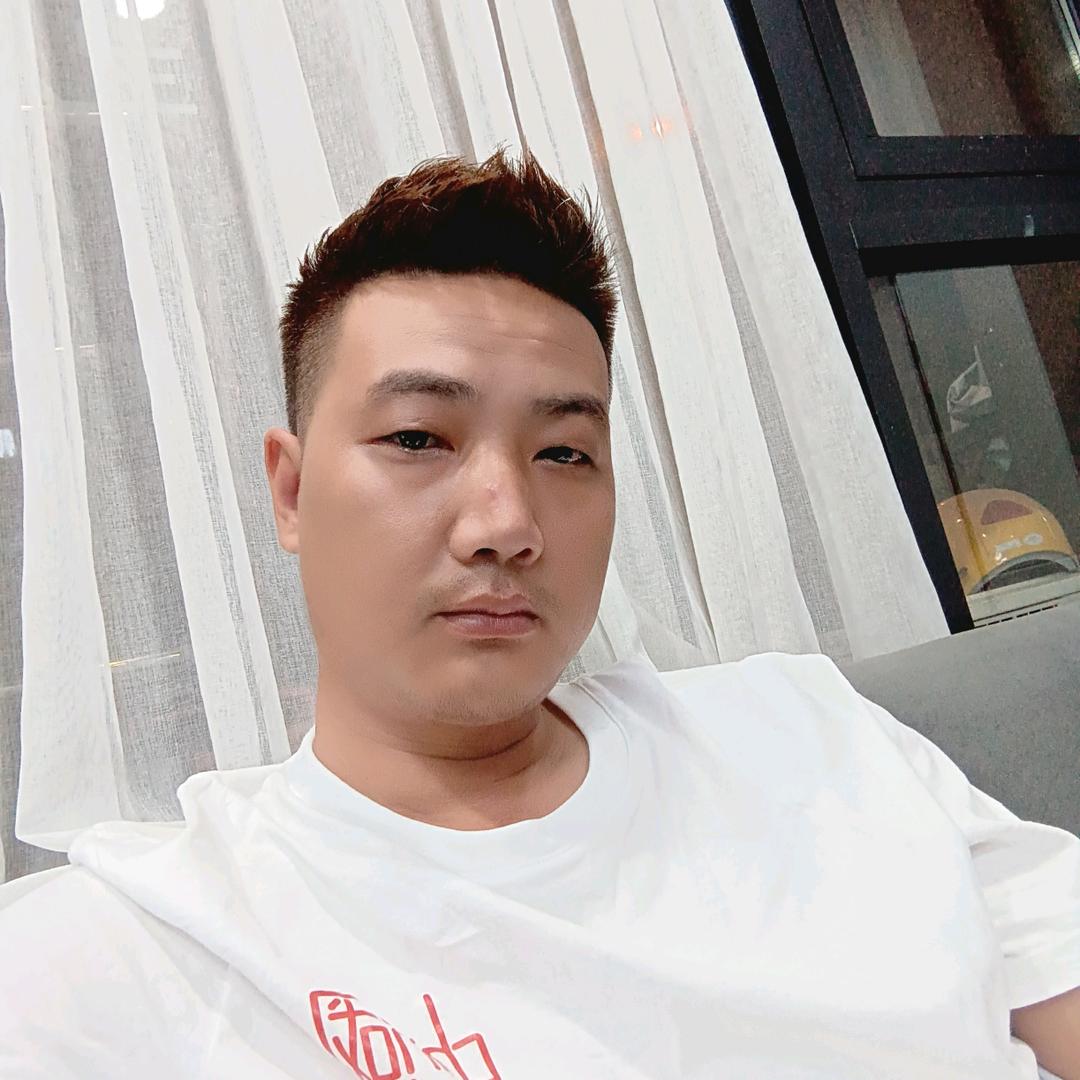 陈敏。