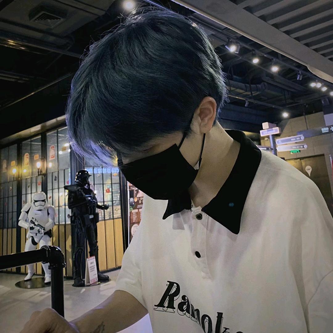含光君: