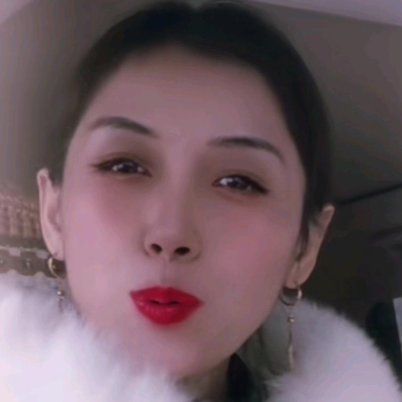 小四妹搞笑主播，