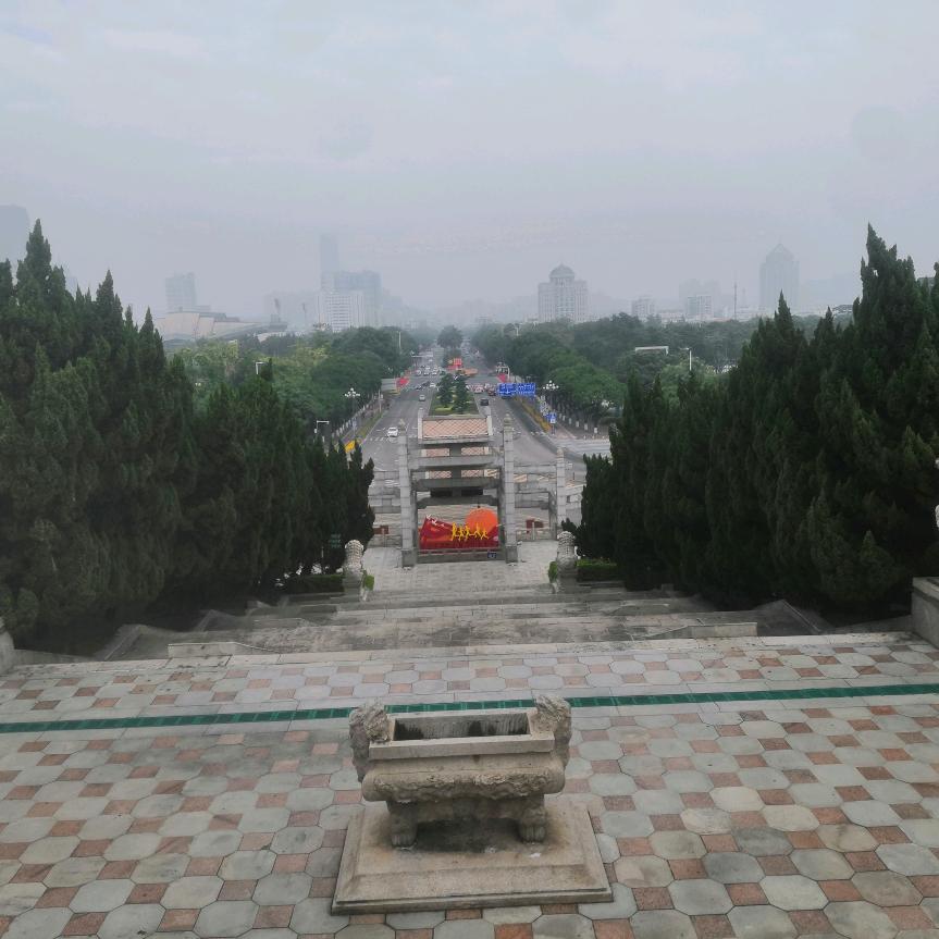 严绍春