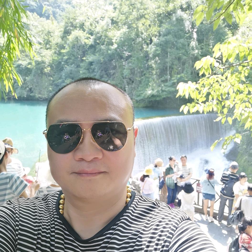 用户5498265647814飞哥