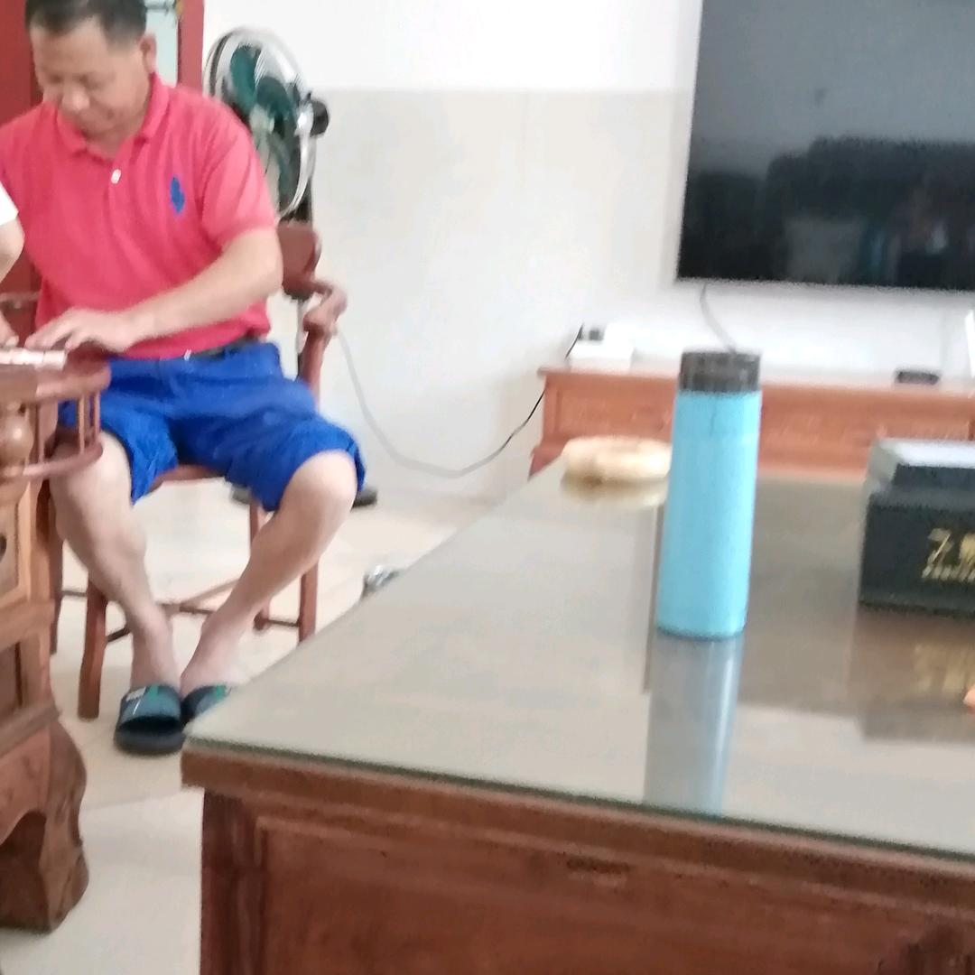 用户2319181272462