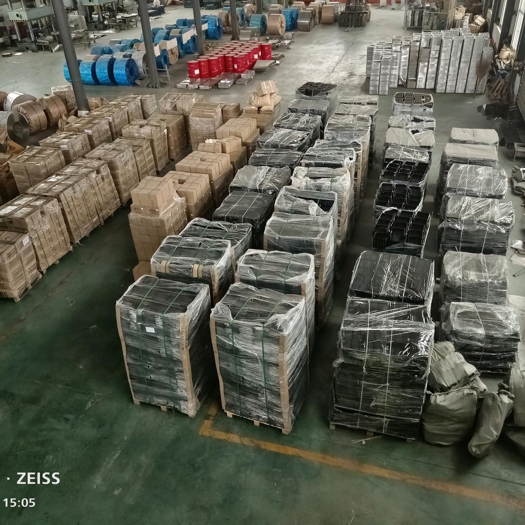 鑫远冷配~宋，回收积压厨具，运损磕碰厨具