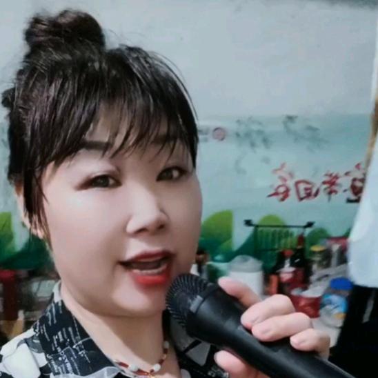 对自己好点巜开心姐》许
