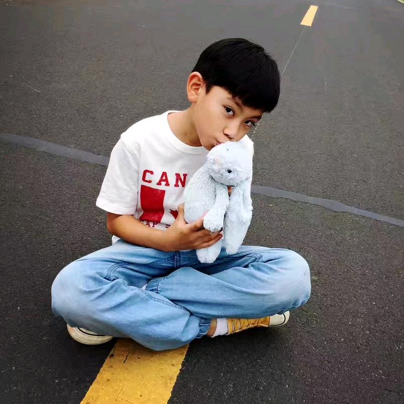 小赫看世界
