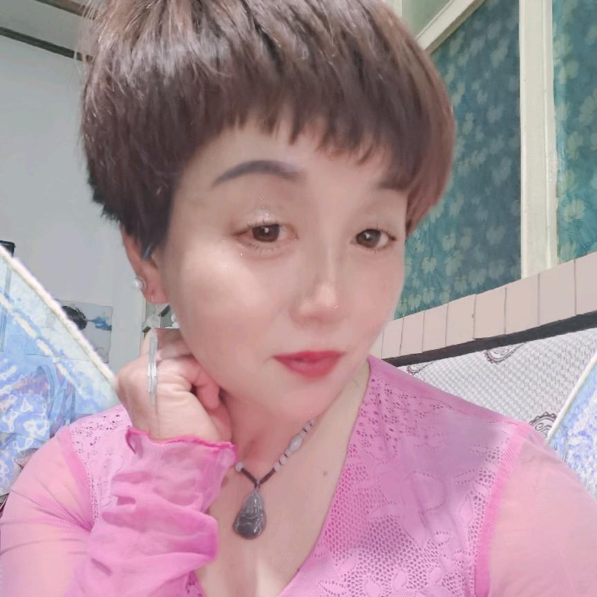 敏敏上午11点10分直播间娱乐聊天