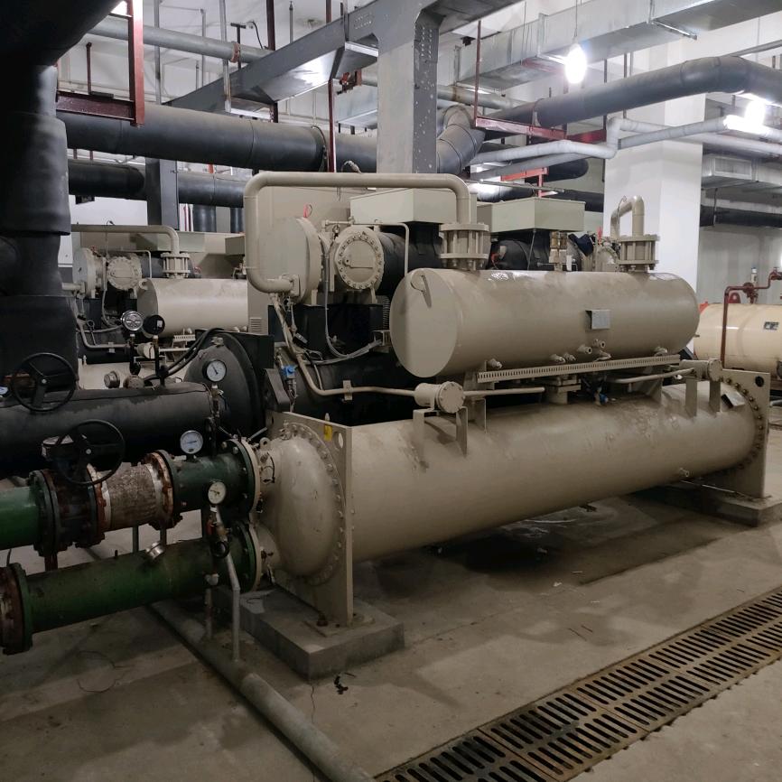 北方共创中央空调螺杆压缩机维修